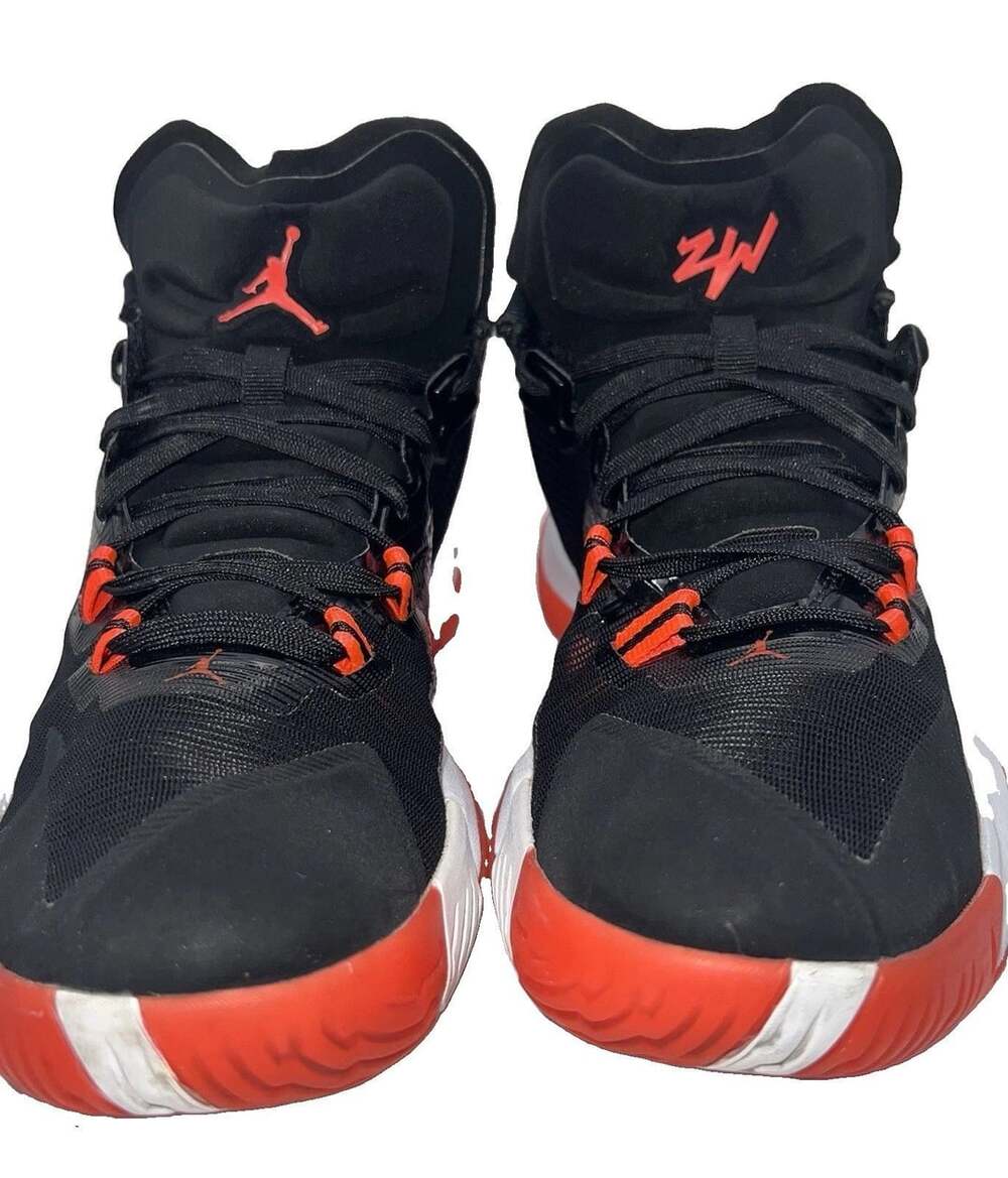 Jordan Zion 1 Bloodline Men’s Mid Top Lace-Up Sneakers Black/White/Crimson